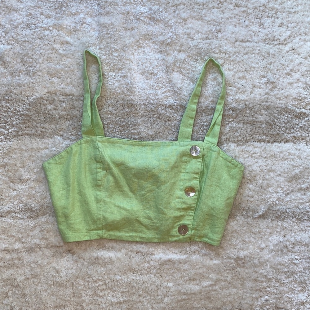 F21 BUTTON CROP TOP